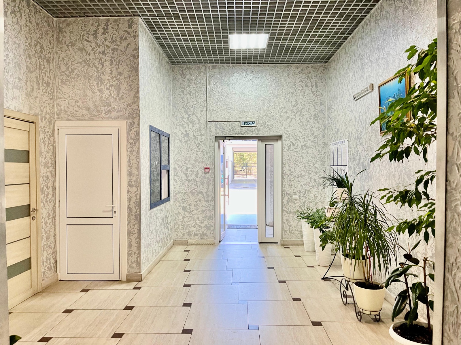 Стильная трёхкомнатная квартира