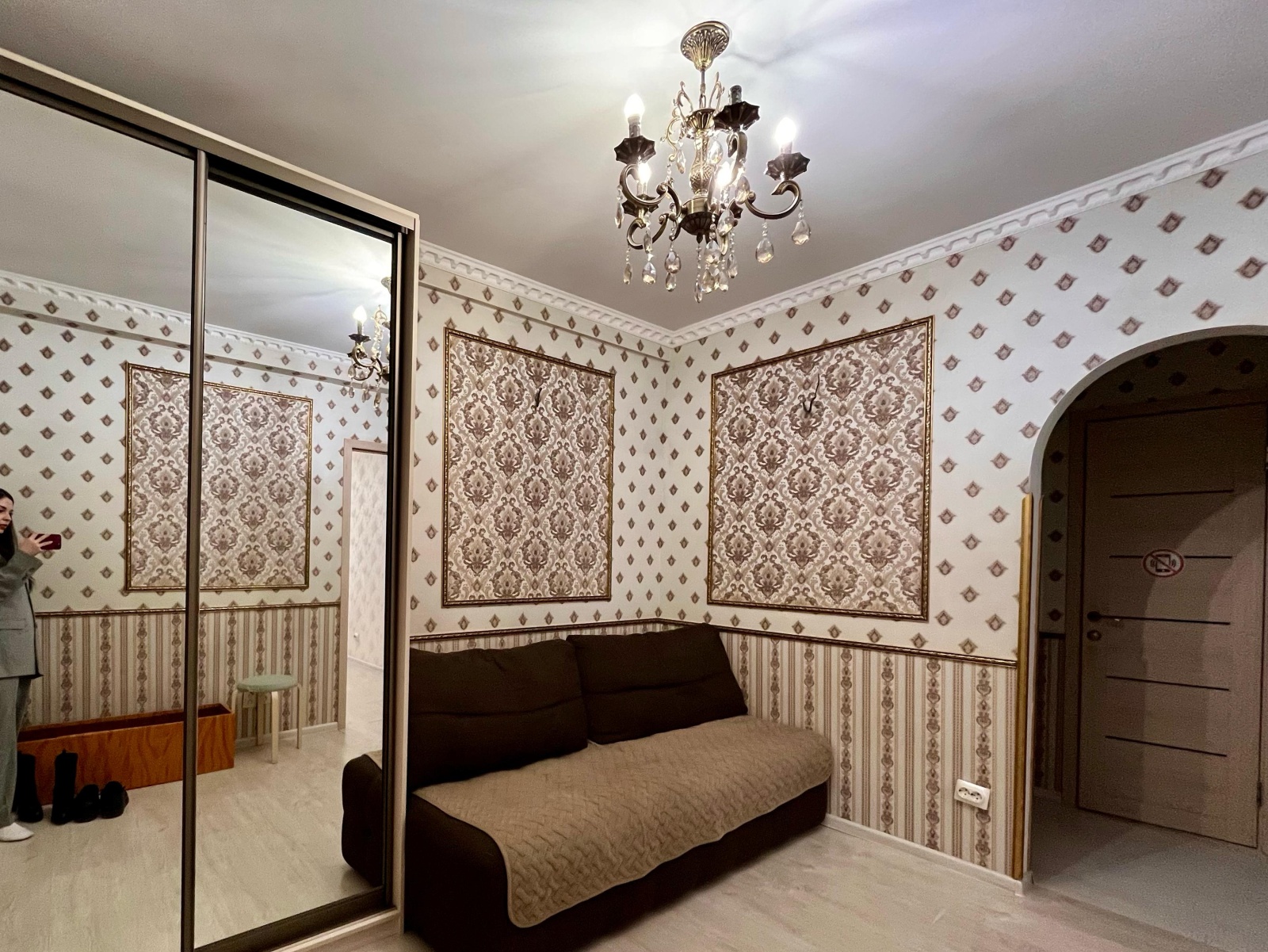 2к квартира с хорошим ремонтом, мебелью и все необходимым  в 300 метрах от моря на 6 спальных мест 