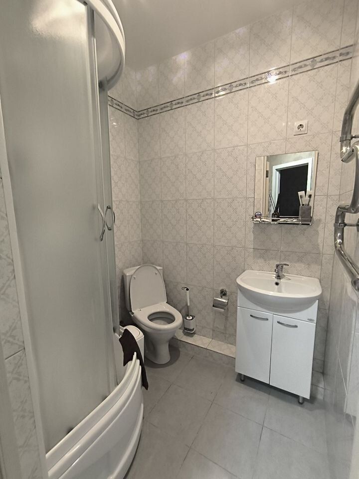 Квартира c удобным местоpаcположением!