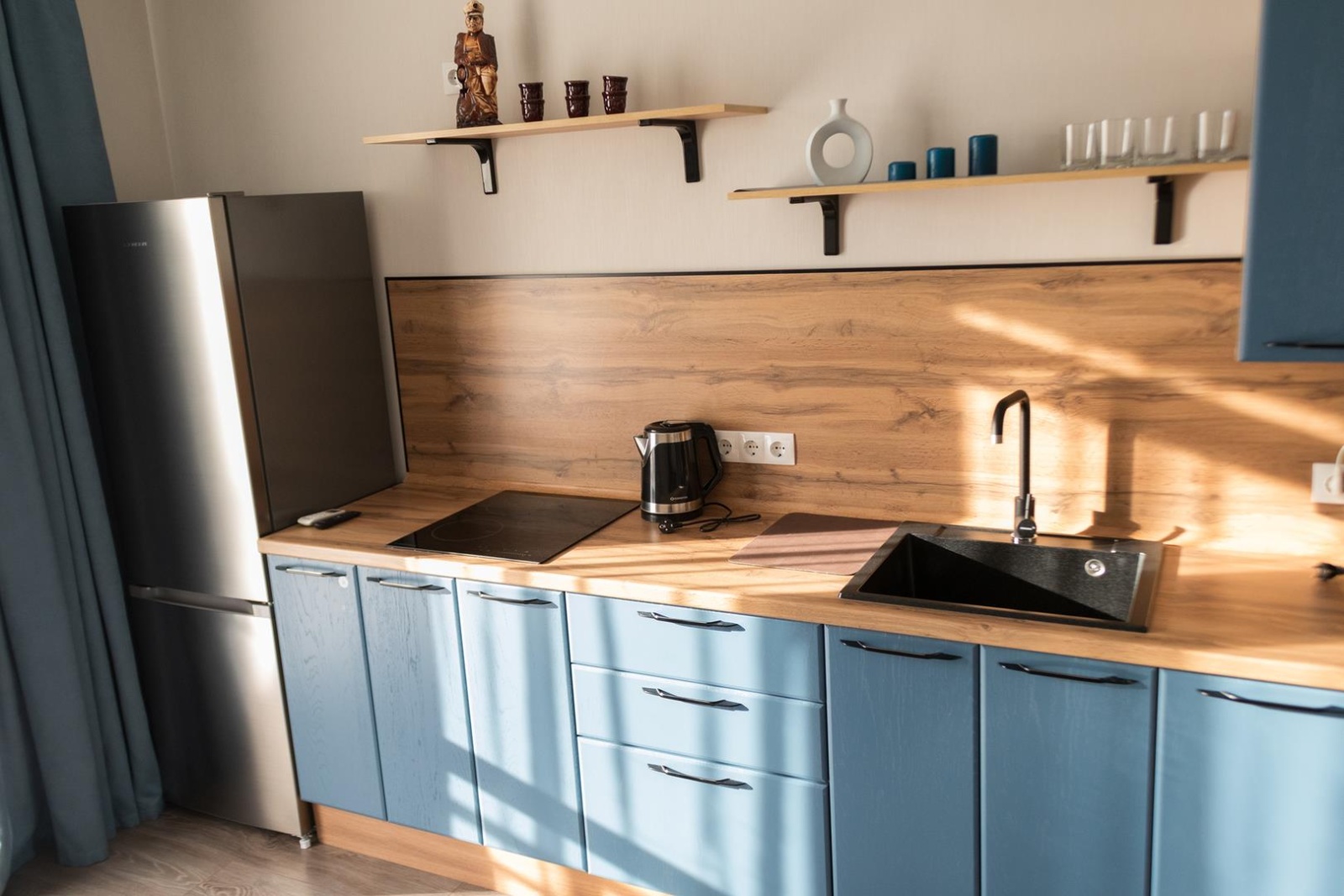 Вас ждет уютная студия рядом с Кипарисовым озером – идеальное место для релакса!