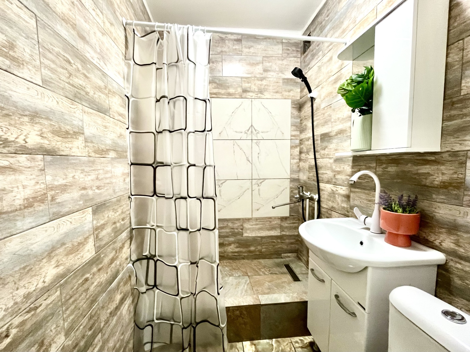 Студия на двоих