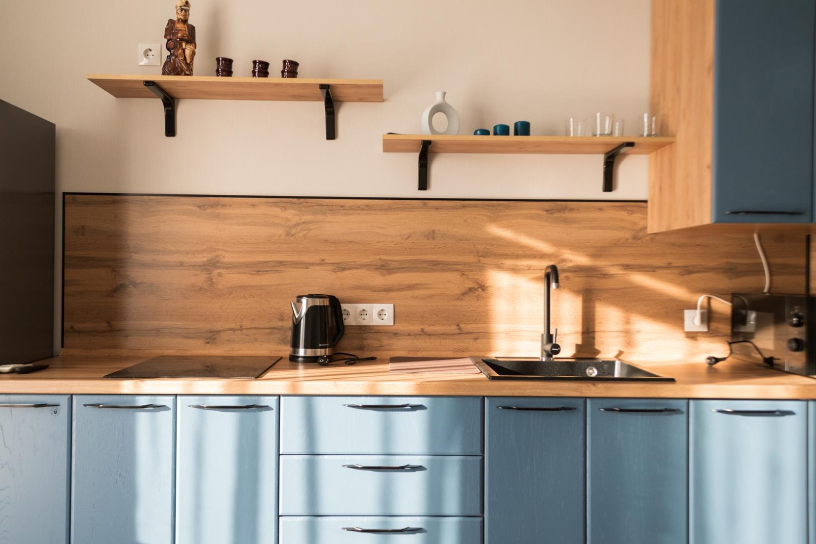 Вас ждет уютная студия рядом с Кипарисовым озером – идеальное место для релакса!